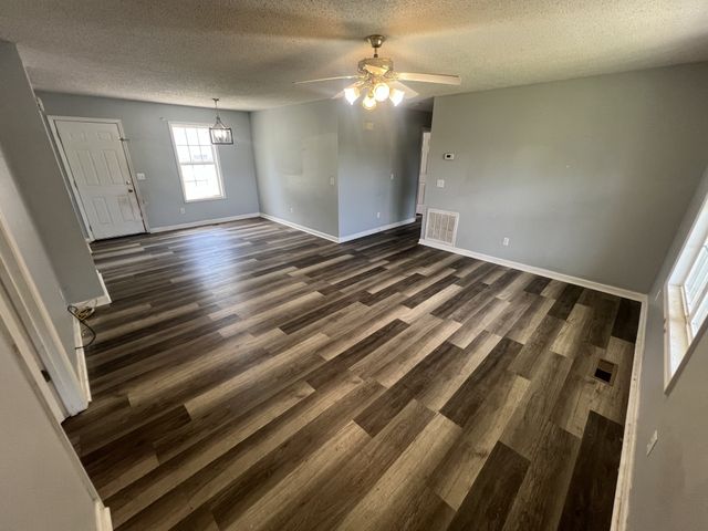 149 Hawthorne Rd, Pulaski, TN 38478