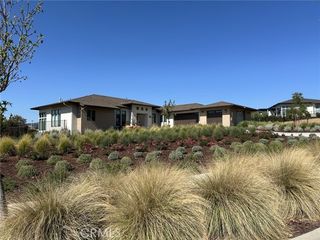 699 Waterford Court, Paso Robles, CA 93446