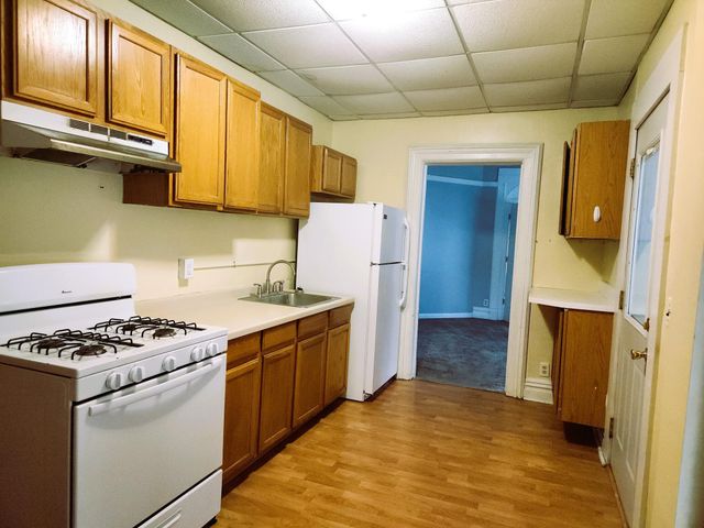 53 W 9th Street, Winona, MN 55987