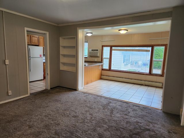 53 W 9th Street, Winona, MN 55987