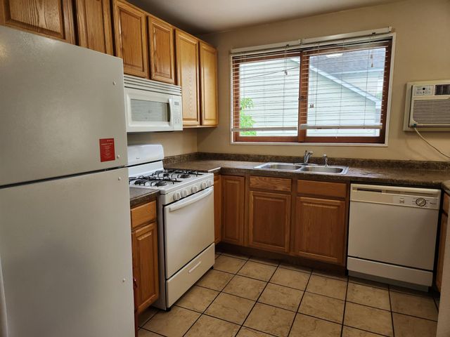 53 W 9th Street, Winona, MN 55987