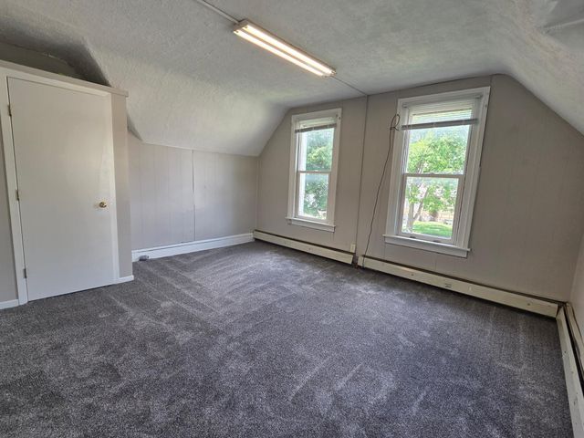 53 W 9th Street, Winona, MN 55987