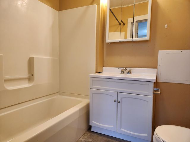 53 W 9th Street, Winona, MN 55987