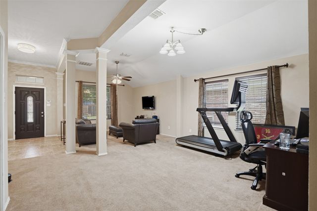 5708 Calf Creek Drive, Fort Worth, TX 76179
