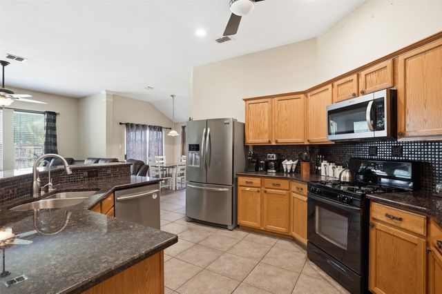 5708 Calf Creek Drive, Fort Worth, TX 76179