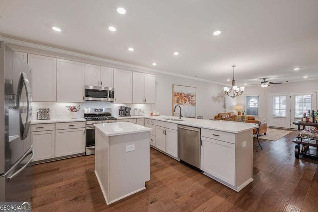 154 Founding Way B, Lookout Mountain, GA 30750