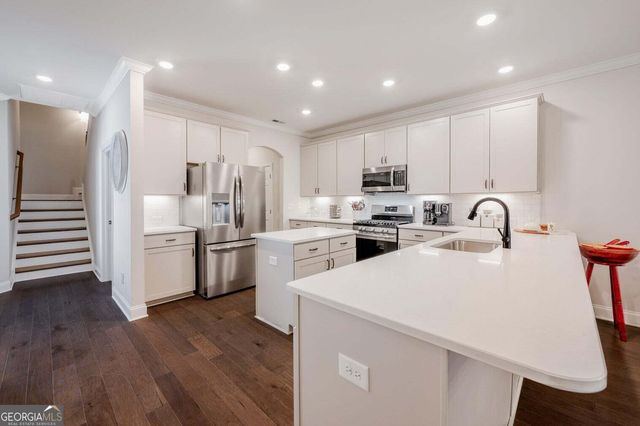 154 Founding Way B, Lookout Mountain, GA 30750