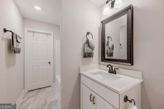 154 Founding Way B, Lookout Mountain, GA 30750