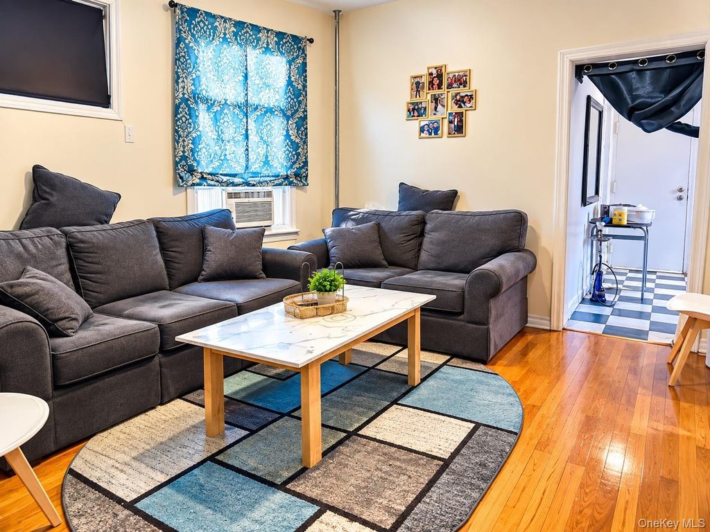 12903 97th avenue, Richmond Hill, NY 11419 — photo 5