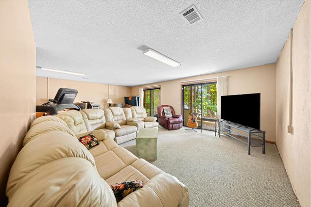415 Kenwood Drive, Westminster, SC 29693