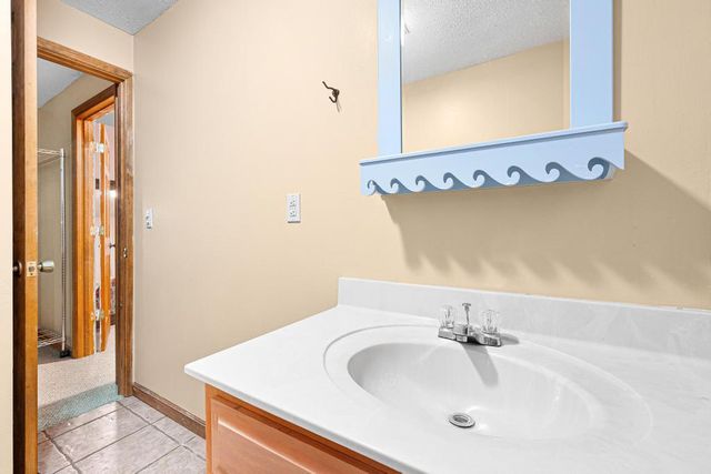 415 Kenwood Drive, Westminster, SC 29693