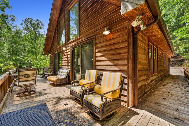 415 Kenwood Drive, Westminster, SC 29693