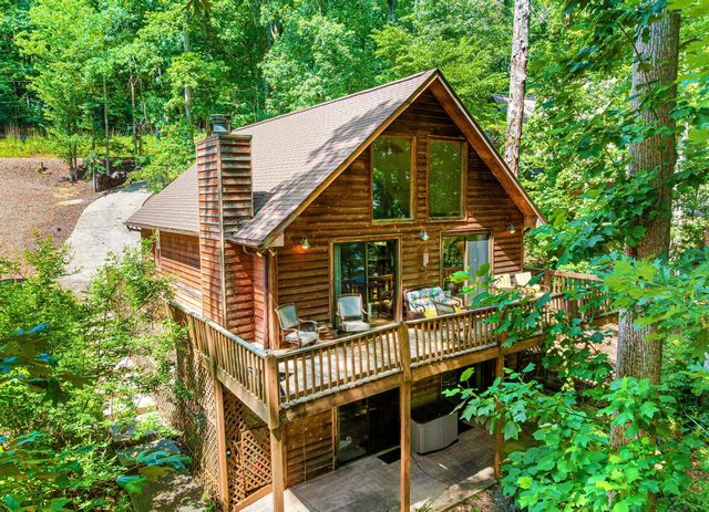 415 Kenwood Drive, Westminster, SC 29693