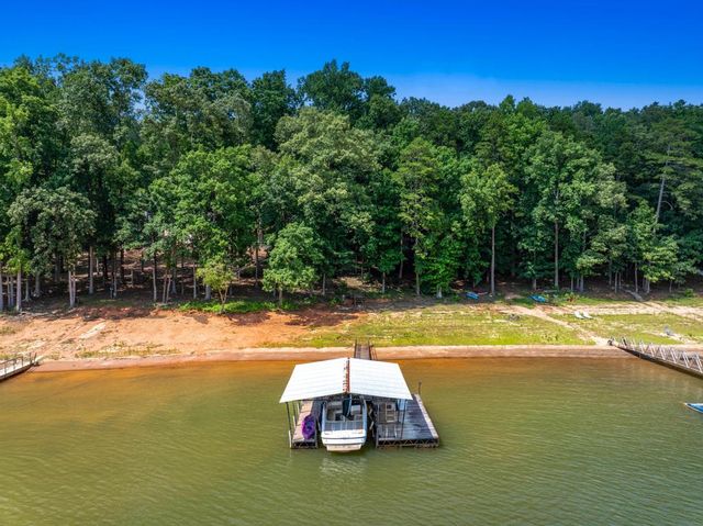415 Kenwood Drive, Westminster, SC 29693