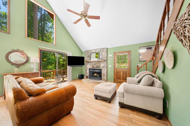 415 Kenwood Drive, Westminster, SC 29693