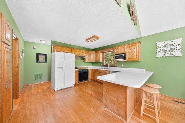415 Kenwood Drive, Westminster, SC 29693
