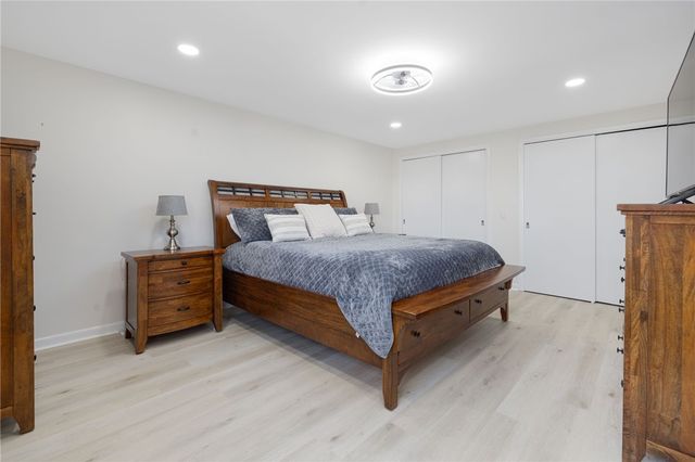12 Kenmore Way, Lincoln, RI 02908