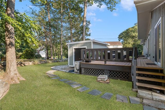 12 Kenmore Way, Lincoln, RI 02908