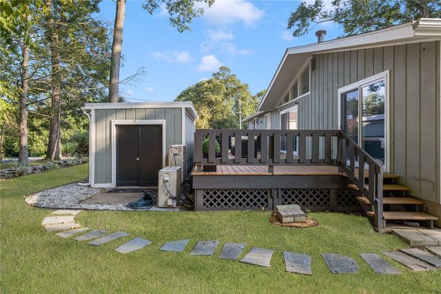 12 Kenmore Way, Lincoln, RI 02908