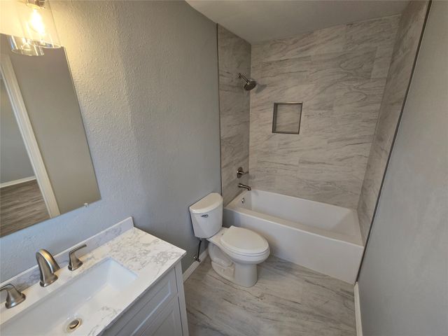 233 Roma Drive, Shreveport, LA 71105