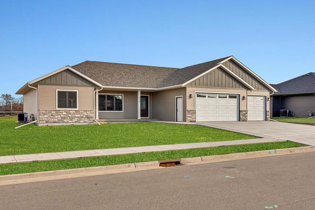 935 Crockett DRIVE, Holmen, WI 54636
