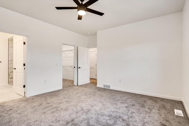 935 Crockett DRIVE, Holmen, WI 54636