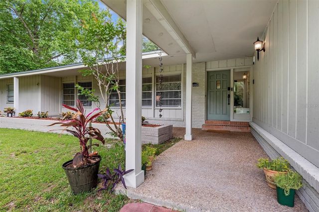 25446 SW 5 AVENUE, Newberry, FL 32669
