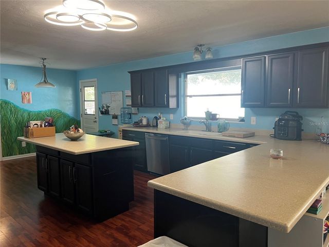 25446 SW 5 AVENUE, Newberry, FL 32669