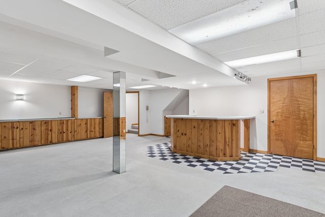 418 Churchill Court, Batavia, IL 60510