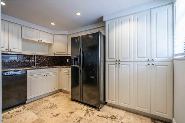 3265 Virginia St 11, Miami, FL 33133