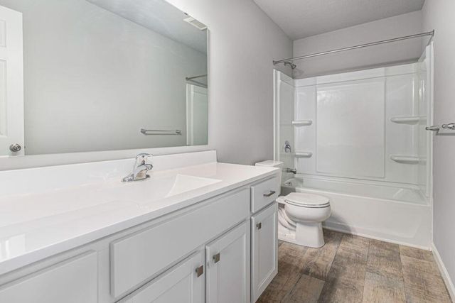 5122 Parkview Lane, South Haven Twp, MI 49090