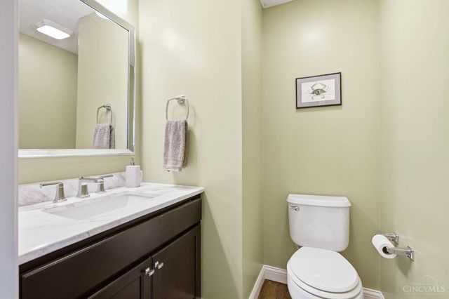 946 Hampton Court, Lebanon, OH 45036