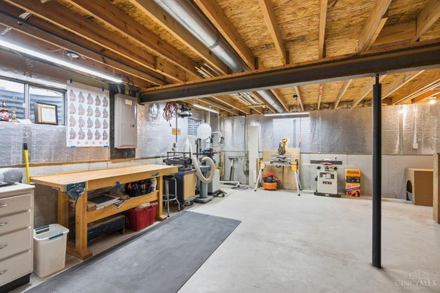 946 Hampton Court, Lebanon, OH 45036