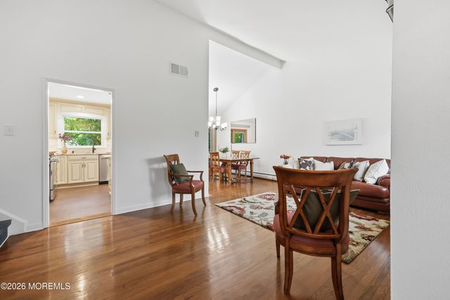 43 Maida Terrace, Red Bank, NJ 07701