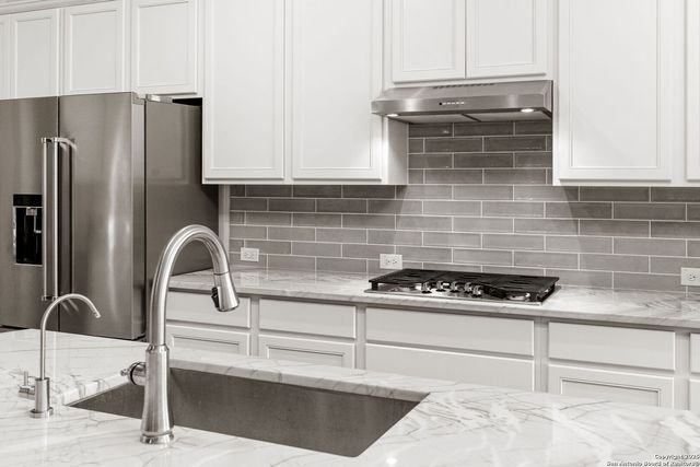 221 Vamanos, Boerne, TX 78006