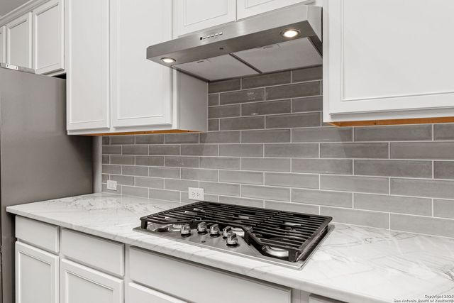 221 Vamanos, Boerne, TX 78006