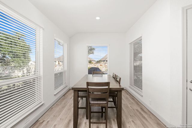 221 Vamanos, Boerne, TX 78006