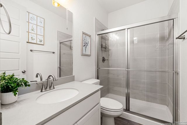 221 Vamanos, Boerne, TX 78006