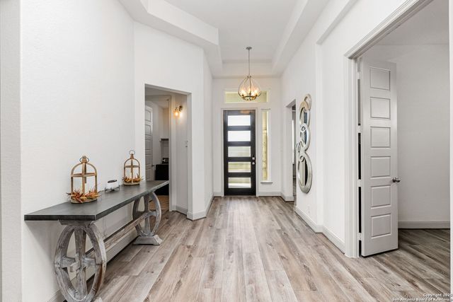 221 Vamanos, Boerne, TX 78006