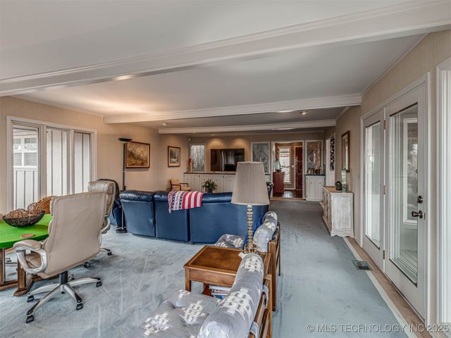 1201 Dogwood Court, Bartlesville, OK 74006