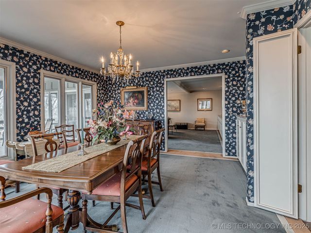 1201 Dogwood Court, Bartlesville, OK 74006