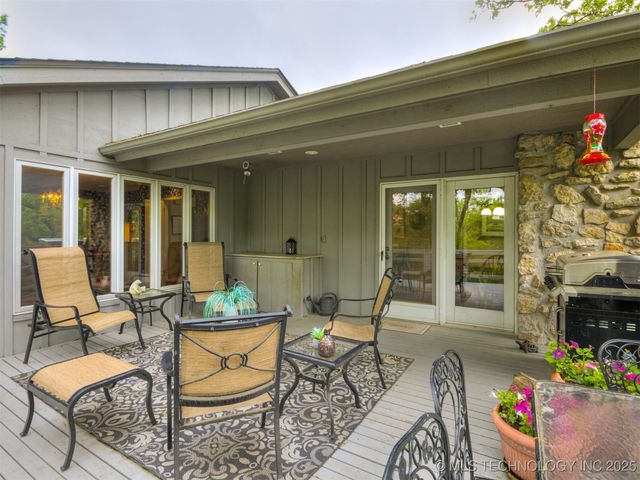 1201 Dogwood Court, Bartlesville, OK 74006