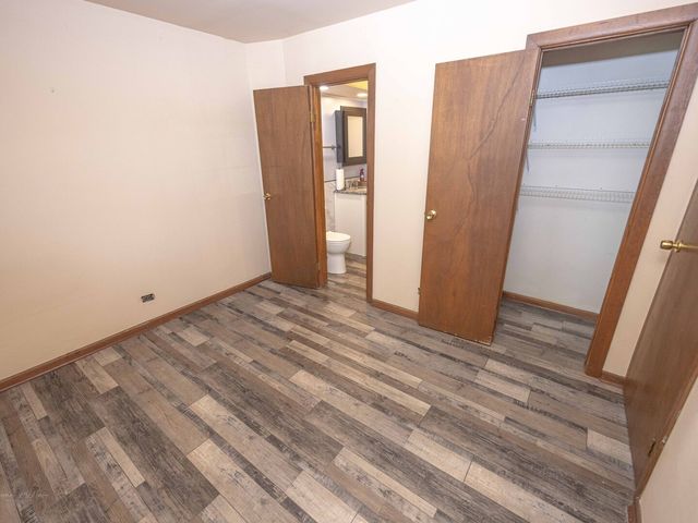 301 Oscar Avenue, Joliet, IL 60433