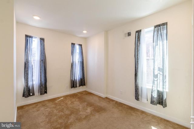 1829 N 27TH ST, Philadelphia, PA 19121