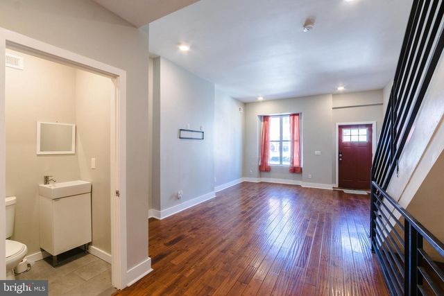 1829 N 27TH ST, Philadelphia, PA 19121