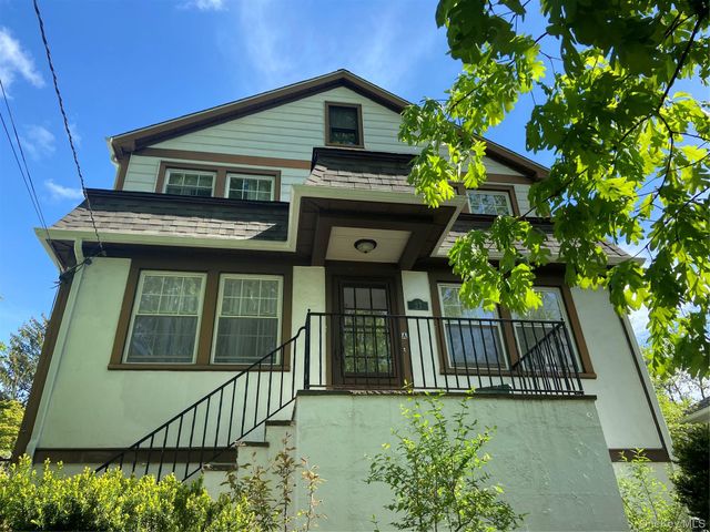 27 Grand Boulevard A, Scarsdale, NY 10583