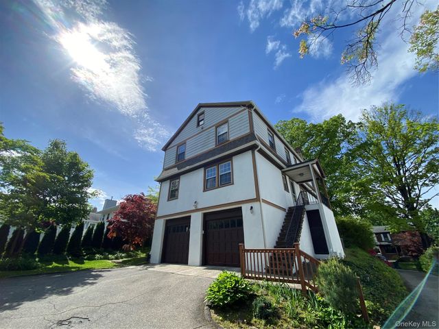 27 Grand Boulevard A, Scarsdale, NY 10583