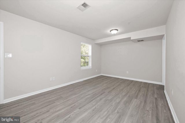 26 MUNRO RD, Newark, DE 19711