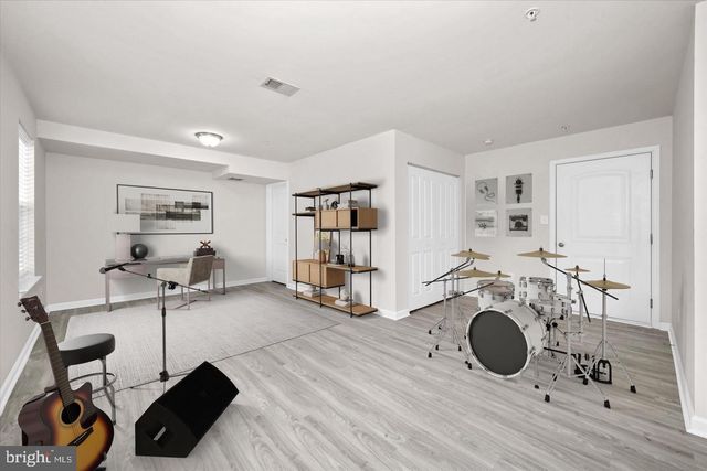 26 MUNRO RD, Newark, DE 19711