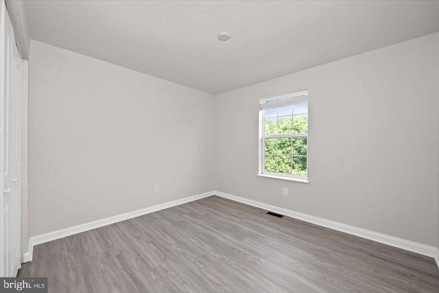 26 MUNRO RD, Newark, DE 19711